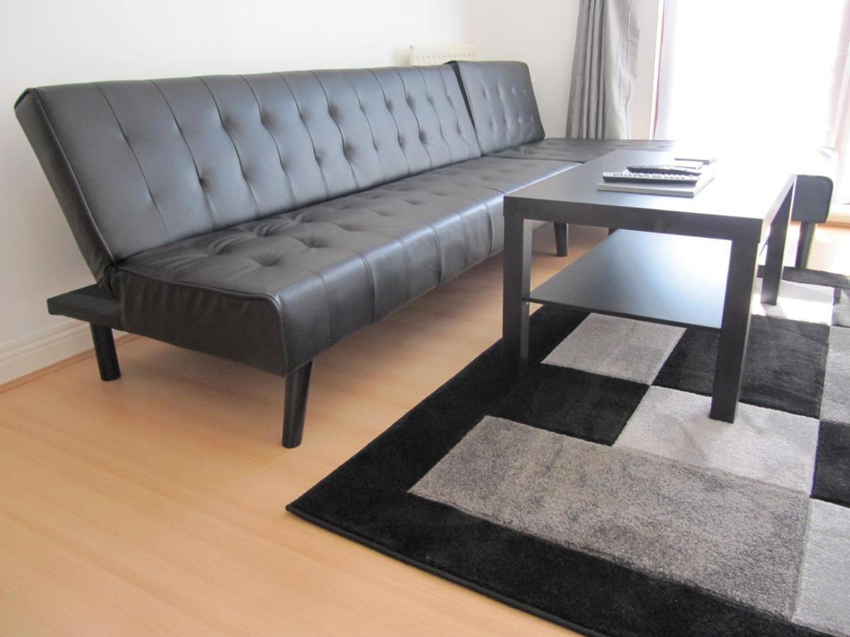 Cozy Off Road 2 Bedroom Cottage Apartment With Free Wi-Fi And Private Parking กลาสโกว์ ภายนอก รูปภาพ